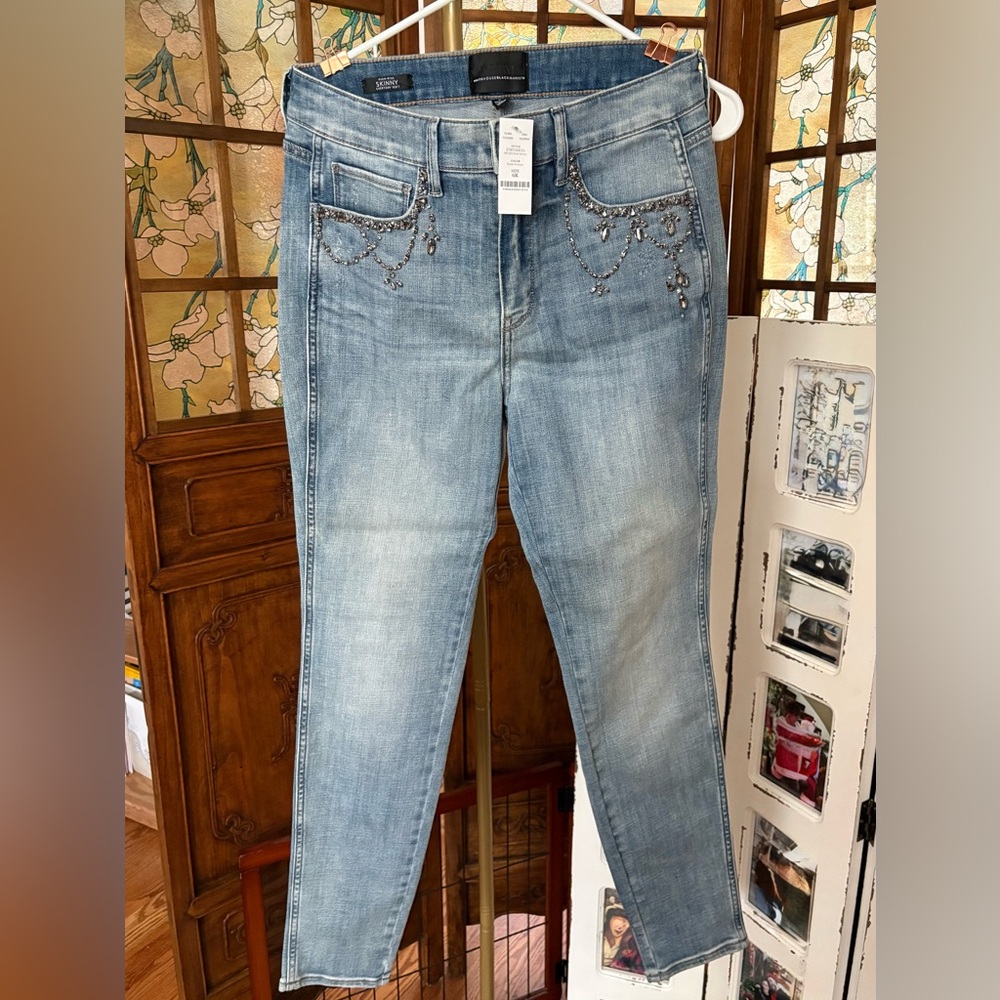White House Black Market Light Blue Embellished Skinny Jeans NWT Sz 6R